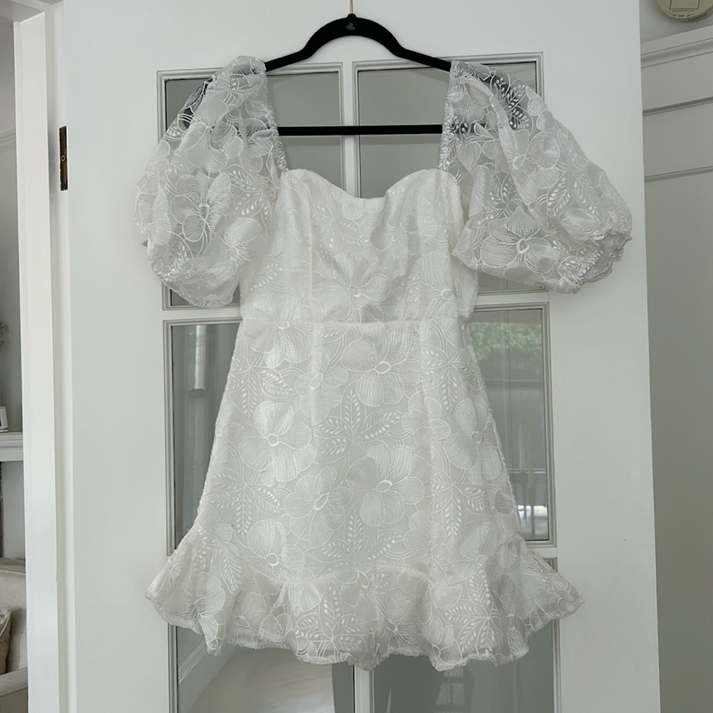 Brand New Sage + Paige White Floral Mini Dress